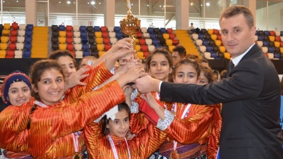 Okullararası Halk Oyunları Yarışması Sonuçlandı