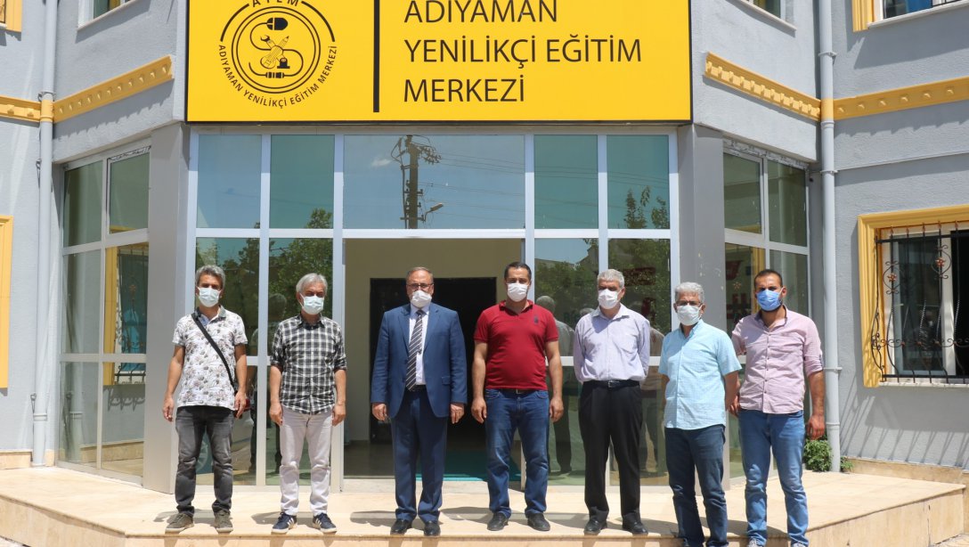 İl Milli Eğitim Müdürü Ahmet Alagöz'den Yenilikçi Eğitim Merkezine ziyaret