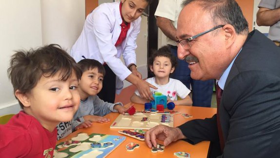 Millî Eğitim Müdürü Ahmet Alagöz, Şirinler Özel Eğitim Anaokulunda Minik Çocukları Ziyaret Edip, Onlarla Yakından İlgilendi.