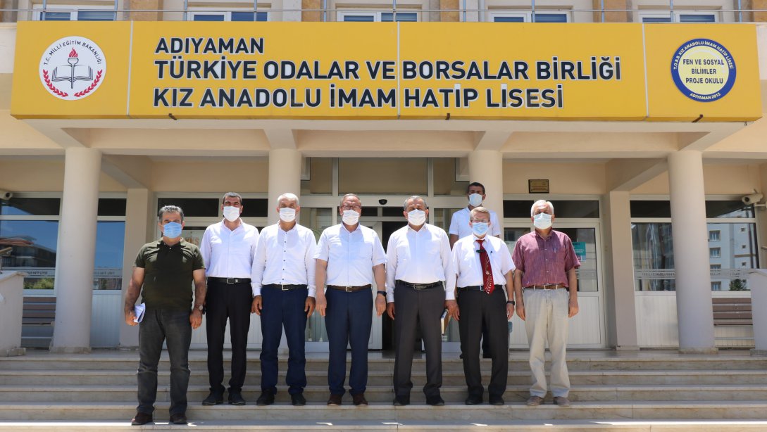 İmam Hatip Ortaokulları ve Anadolu İmam Hatip Liselerinin Tanıtım Toplantısı Yapıldı.