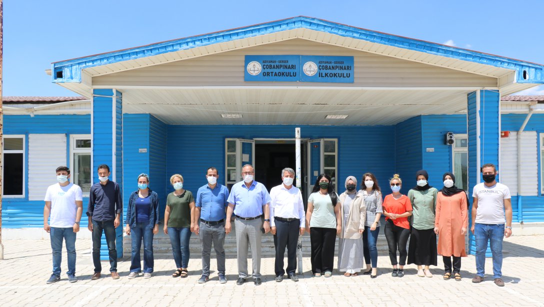 İl Millî Eğitim Müdürü Ahmet Alagöz Kahta ve Gerger İlçelerinde bir dizi ziyaret gerçekleştirdi.